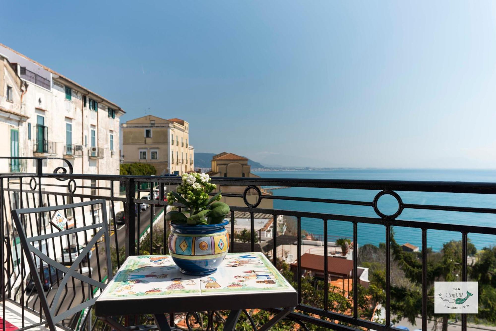 B&B Palazzo Pinto 2 Vietri sul Mare Exterior photo